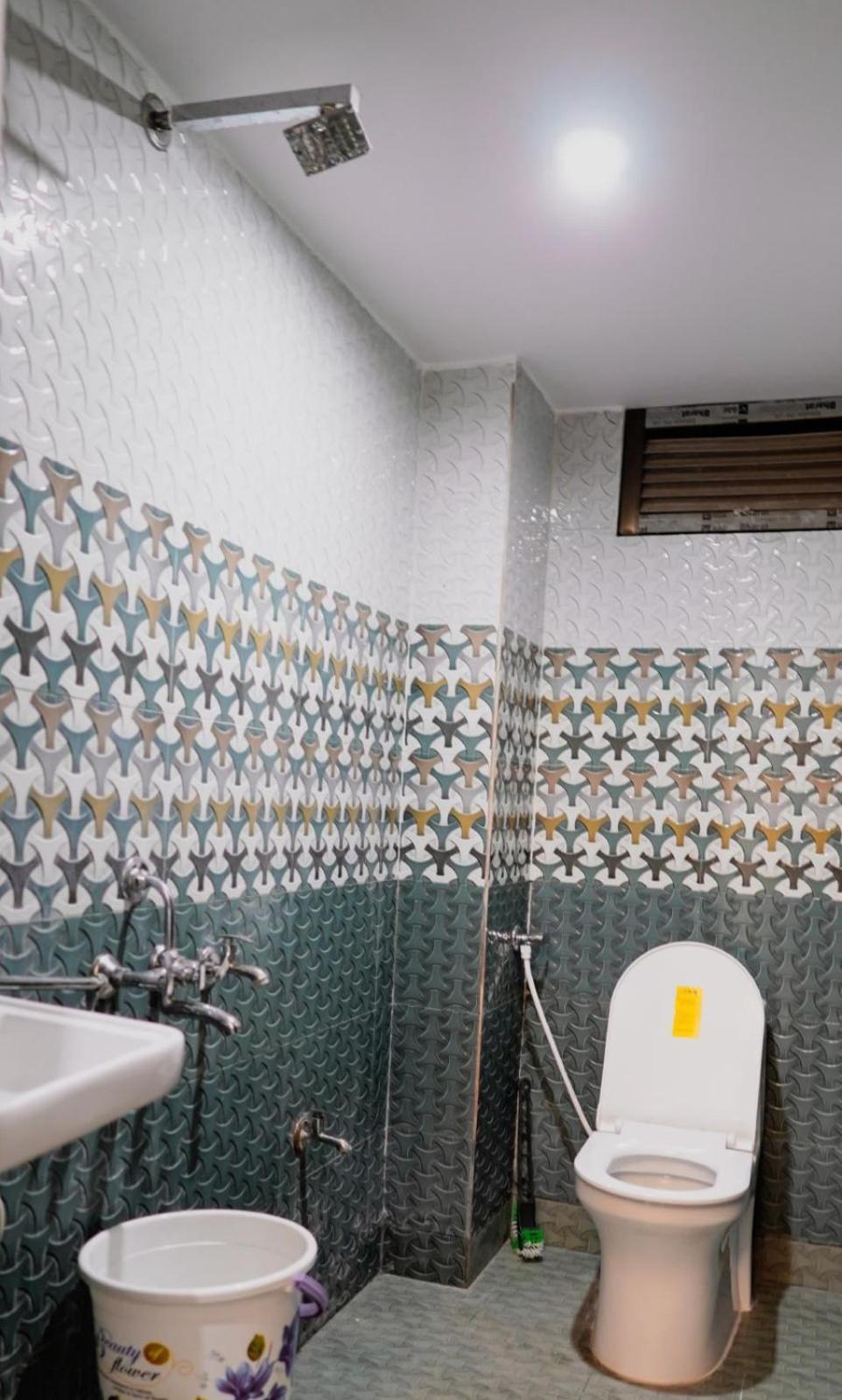 Divine Mrityunajay Guest house Varanasi